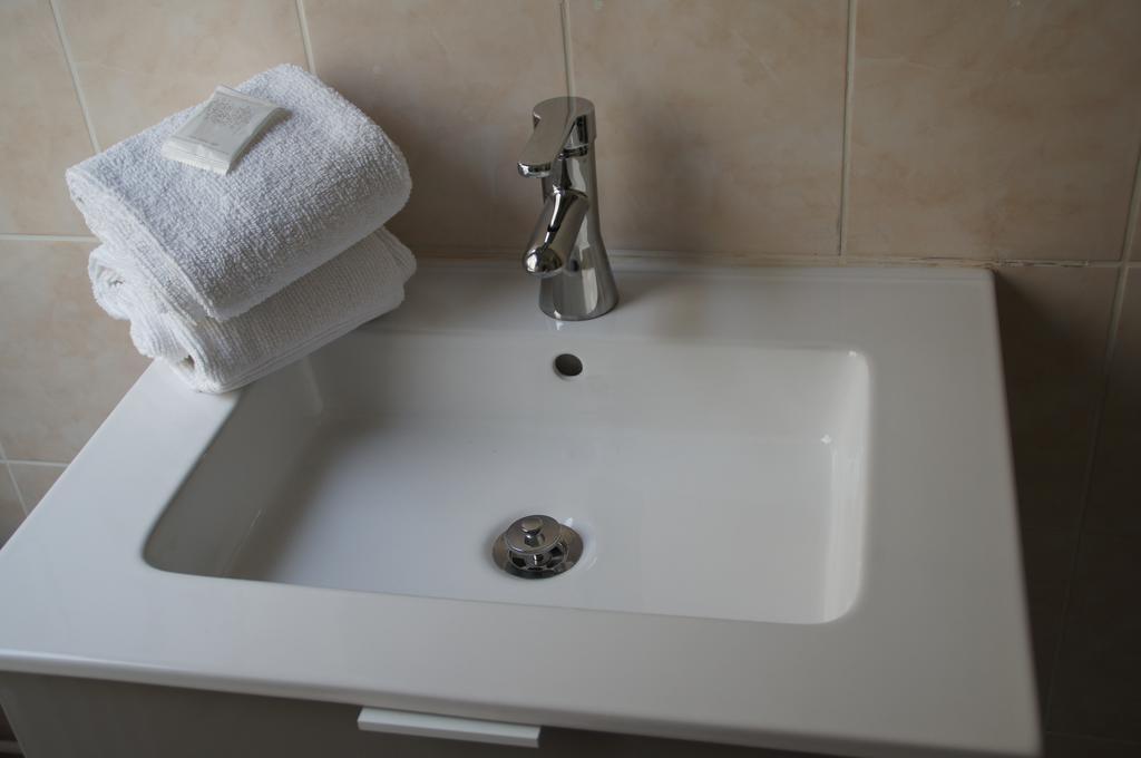 La Petite Cour Hotel Трувил сюр Мер Стая снимка